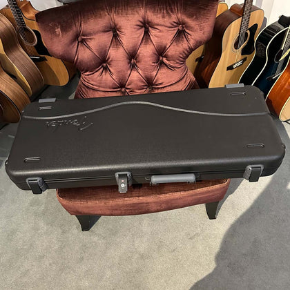 Fender Deluxe Molded TSA Stratocaster/Telecaster Hard Case (Pre-Owned)