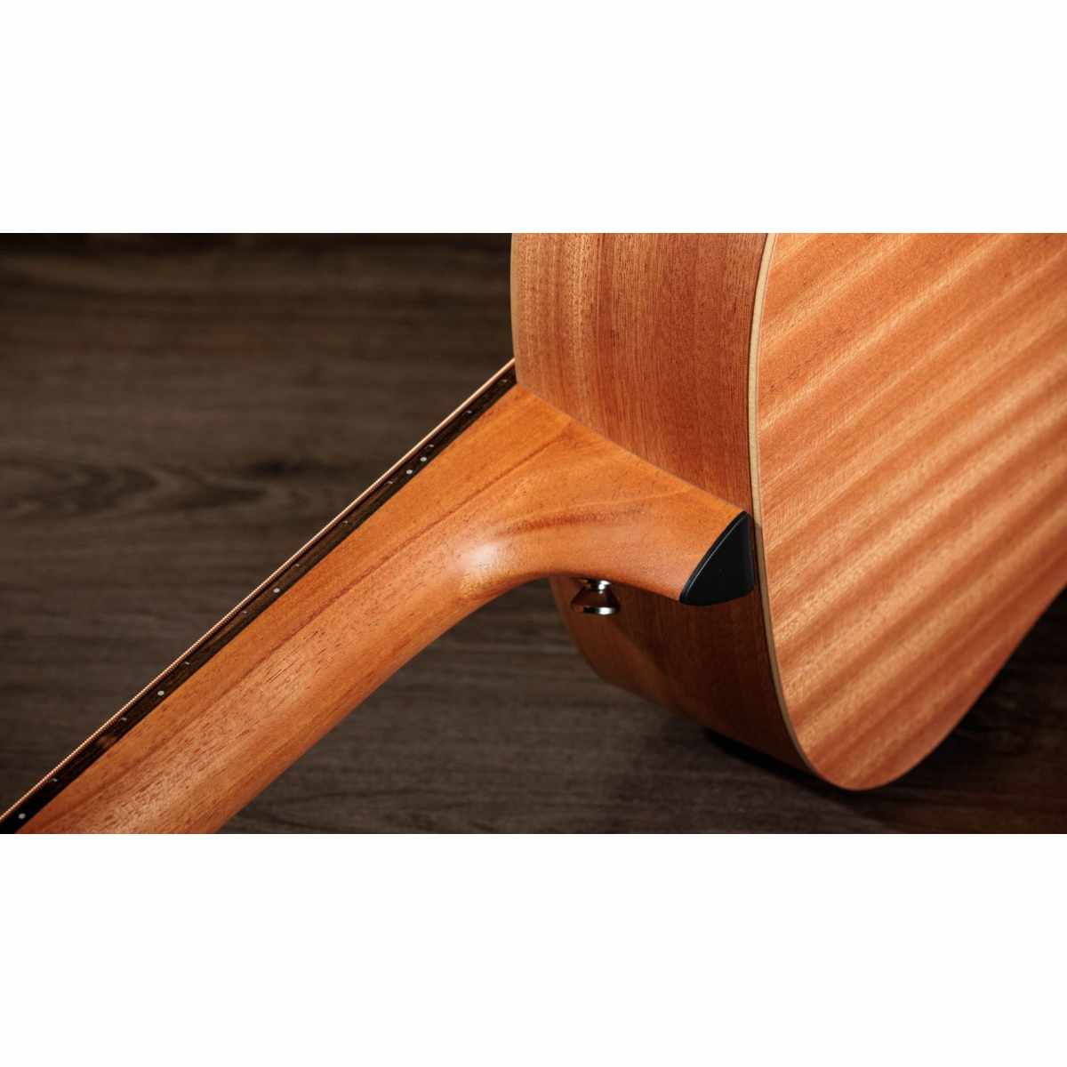 Taylor GS Mini-e Bass Acoustic Bass - Sapele Top Wood/Sitka Spruce Body - Bananas at Large®