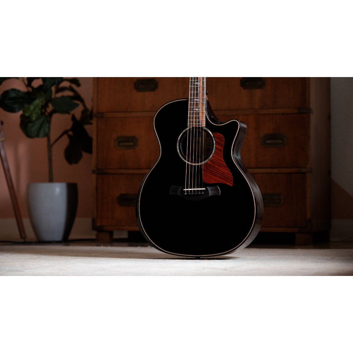 Taylor Next-Gen Builder's Edition 814ce Blacktop Grand Auditorium Acoustic-Electric Guitar - Indian Rosewood/Adirondack Spruce