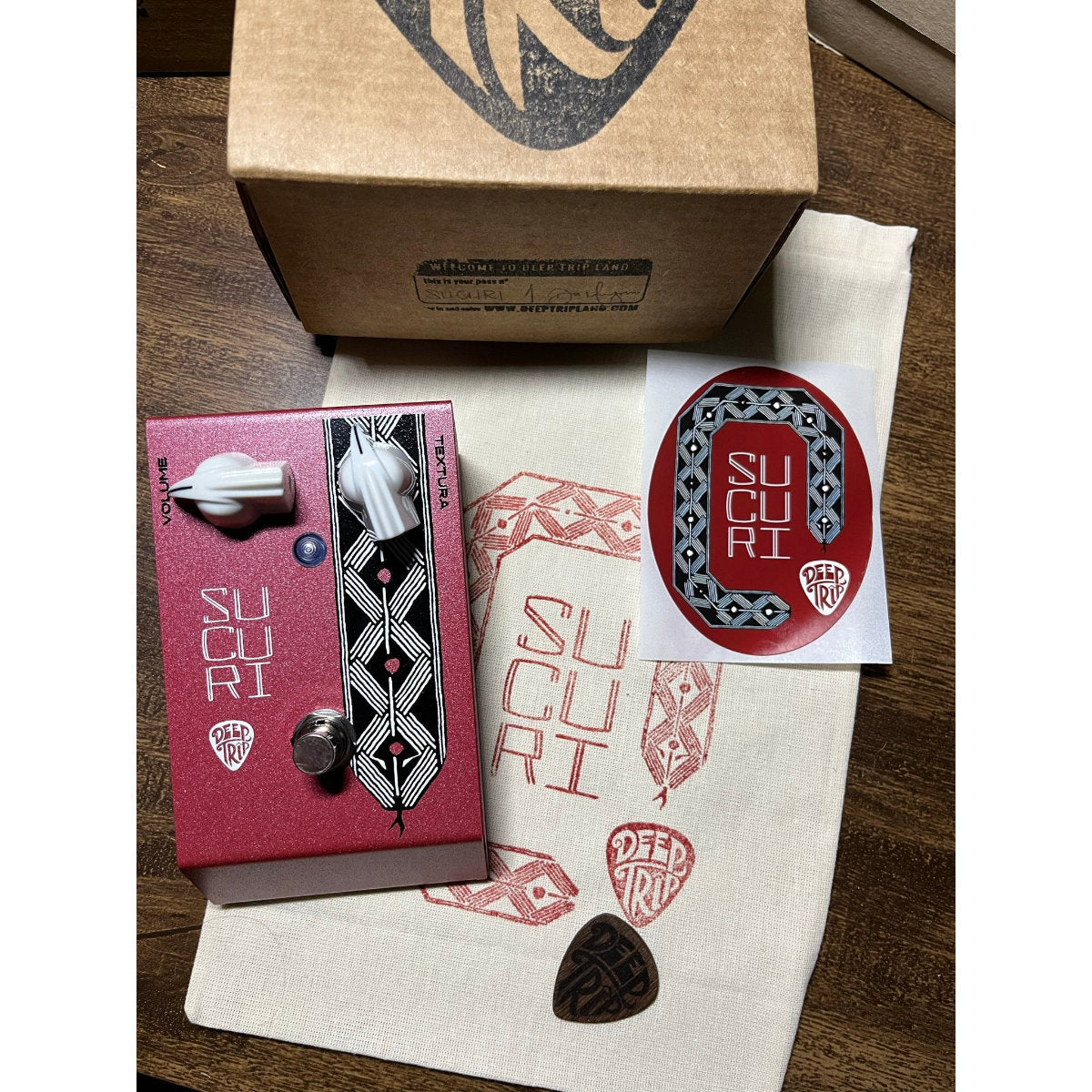 Deep Trip Custom Shop Sucuri Fuzz Pedal