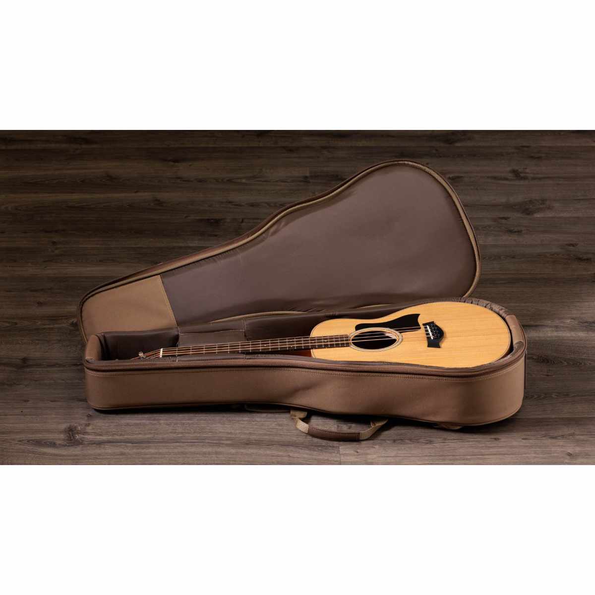 Taylor GS Mini-e Bass Acoustic Bass - Sapele Top Wood/Sitka Spruce Body - Bananas at Large®