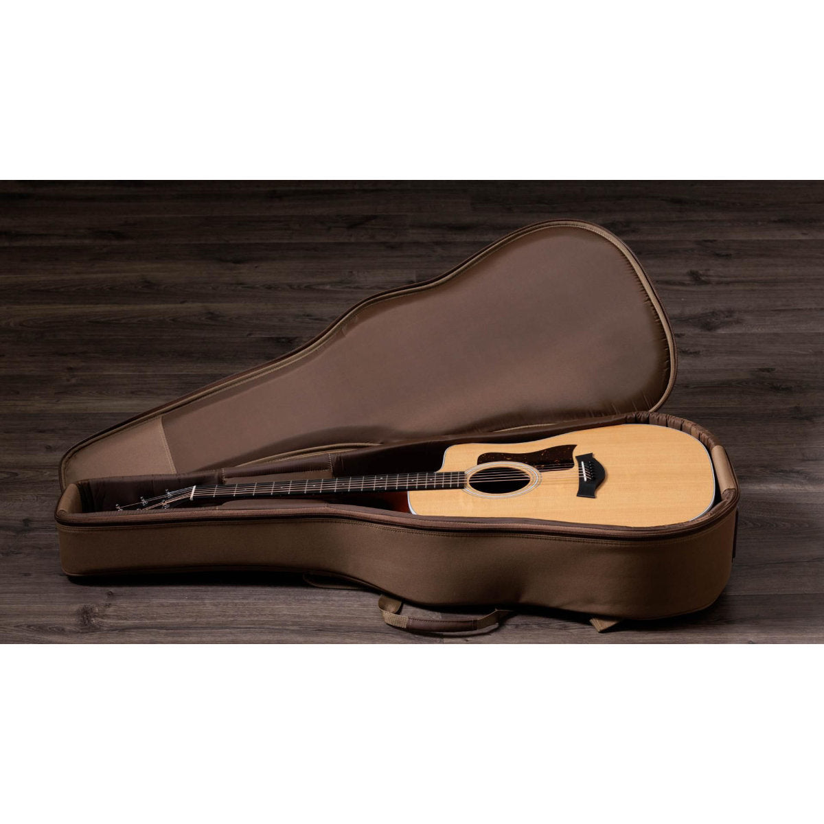 Taylor 210ce Walnut Acoustic-Electric Guitar