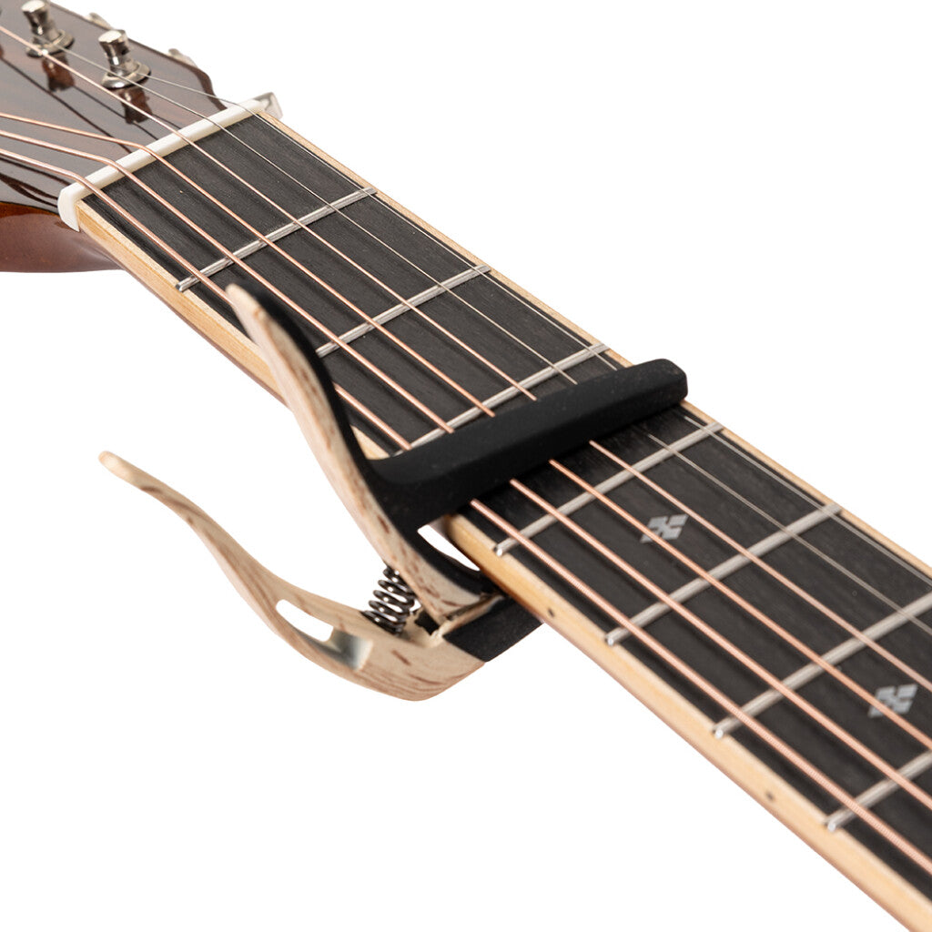 Stagg Curved Trigger Capo for Acoustic or Electric Guitar - Light Wood