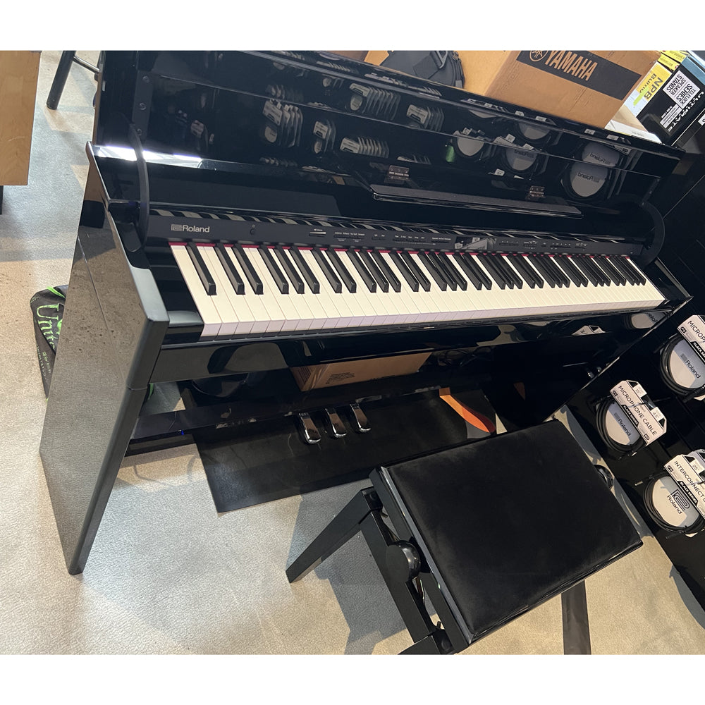 Roland DP-603PE Digital Home Piano Polished Ebony w/bench (Pre-Owned)