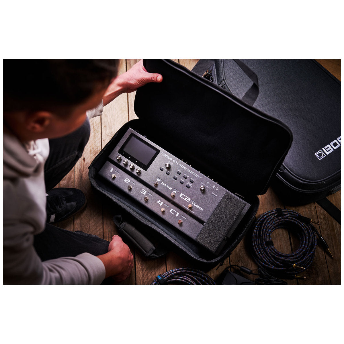 BOSS CB-BM-M Multi-Effect Case - Medium (for the GT-1000, GX-100, ME-90, and ME-90B)