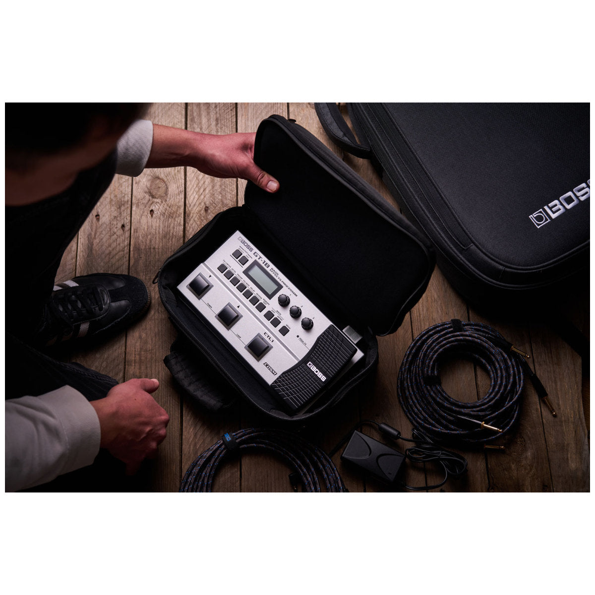 BOSS CB-BM-S Multi-Effect Case - Small (for the GX-10, GT-1, and GT‑1B)