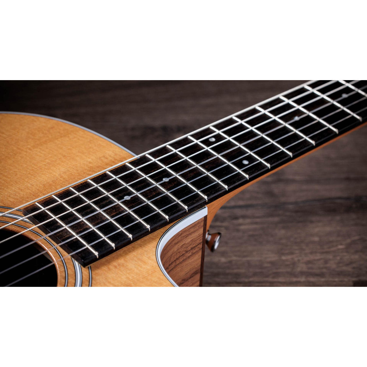 Taylor 214ce-N Nylon String Acoustic-Electric Guitar w/ Case - Bananas at Large®