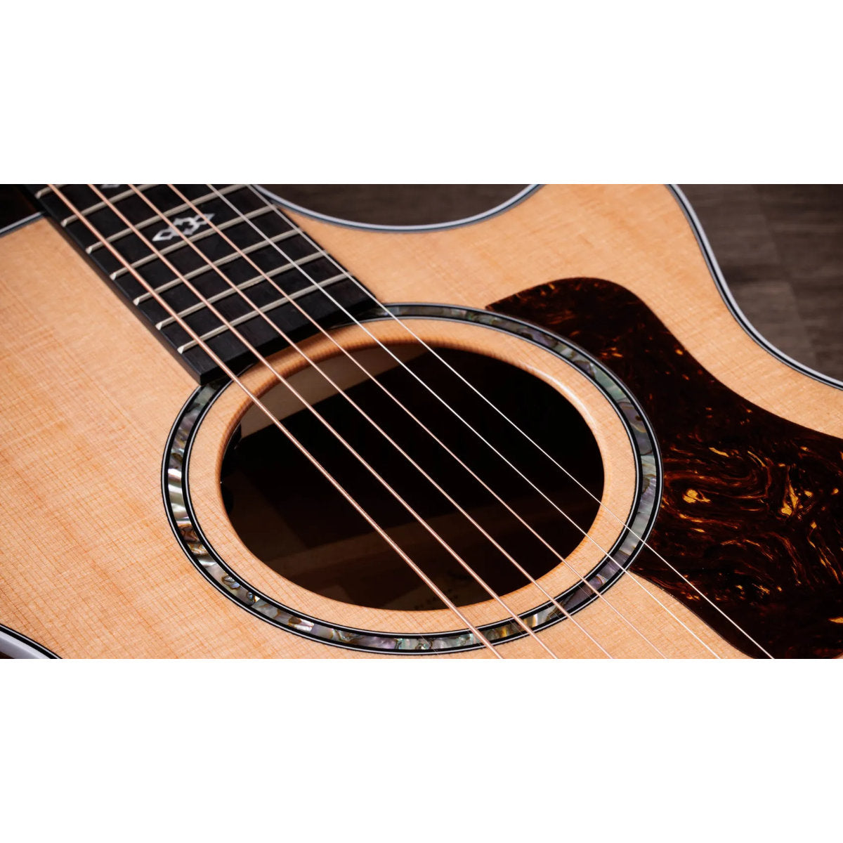 Taylor Next Generation 512ce Neo-tropical Mahogany Acoustic-Electric Guitar
