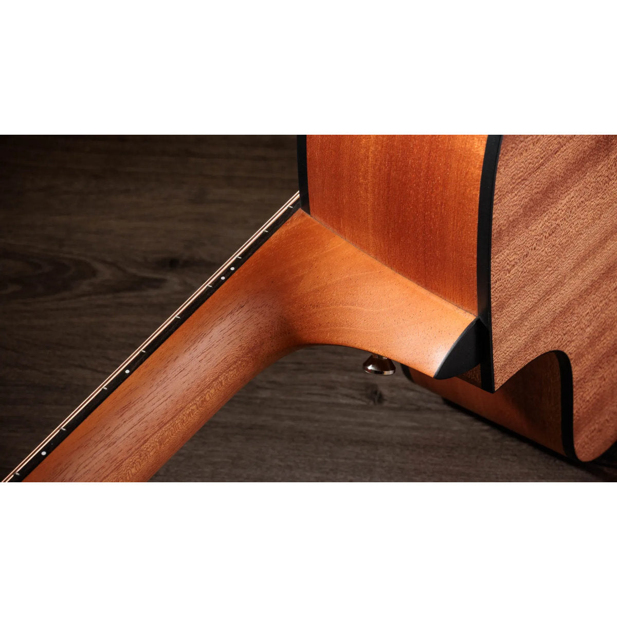 Taylor 150ce Bajo Quinto Layered Sapele 10-String Acoustic-Electric Guitar
