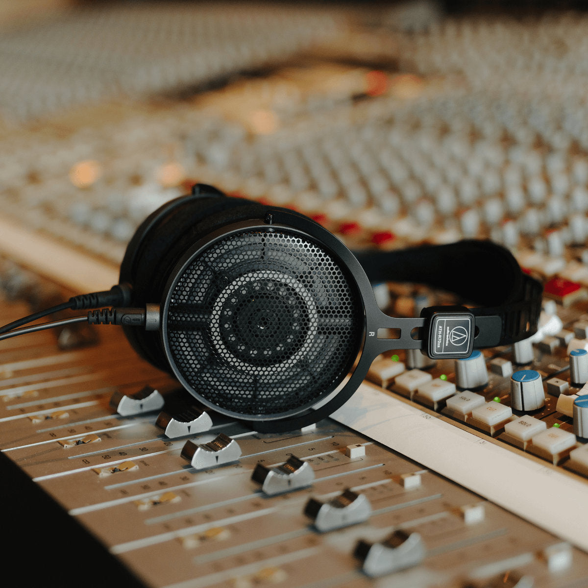 Audio-Technica ATH-R70Xa Professional Open-Back Reference Headphones