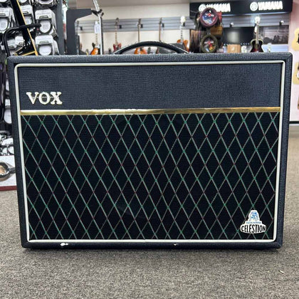 Vox V9310 Cambridge 30 Reverb 1x10 Guitar Combo Tube Amp (Pre-Owned)