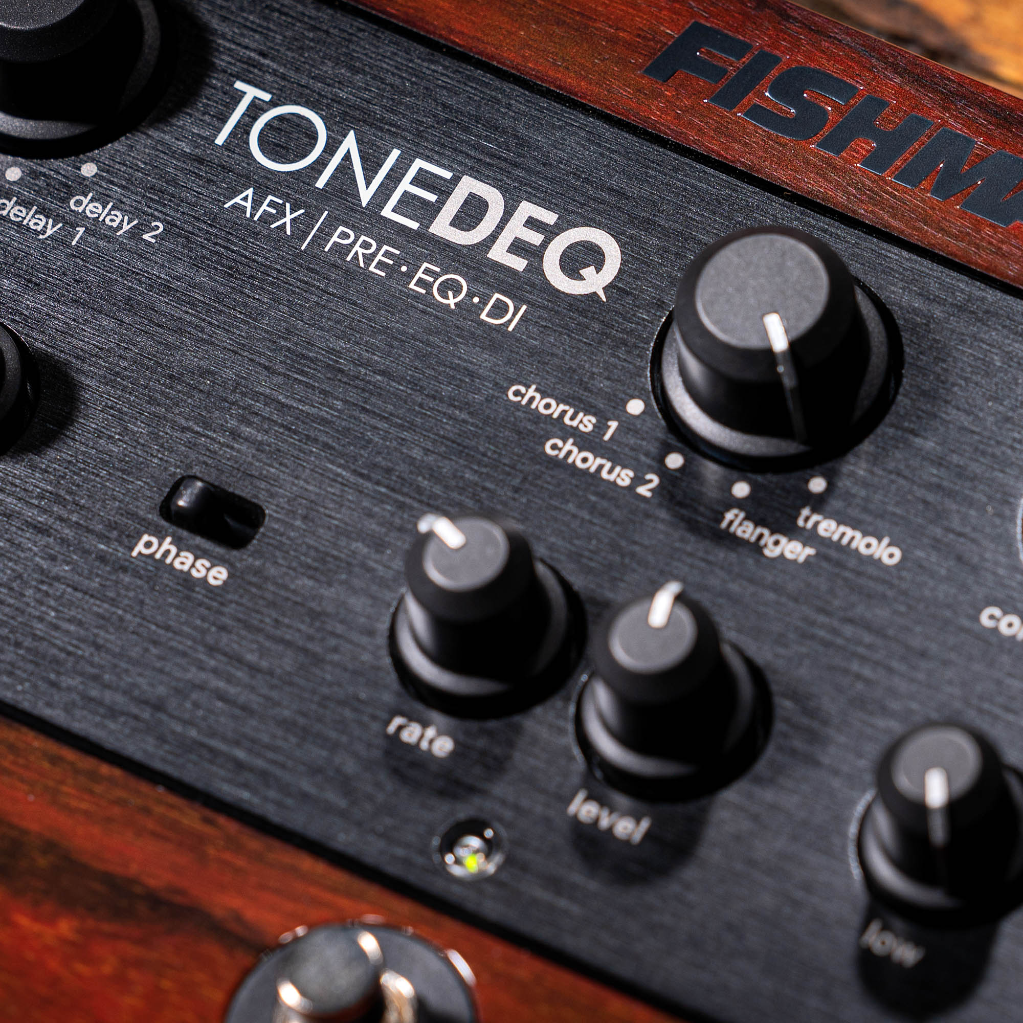 Fishman ToneDEQ Acoustic Multi-Effects Preamp Pedal – Bananas At