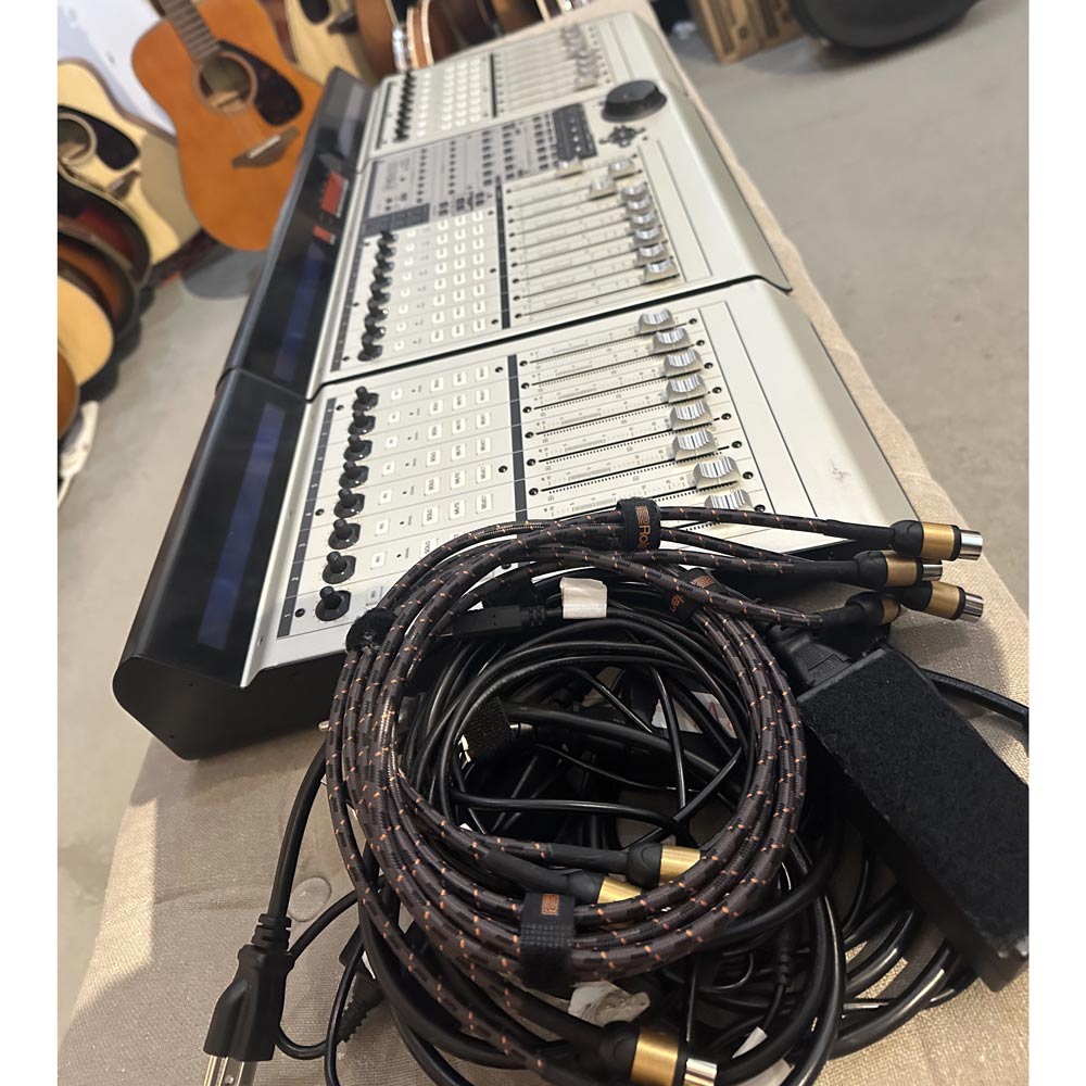 Mackie MCU Pro Universal USB/MIDI DAW Controller with Two Mackie MCU XT Pro Extenders (Pre-Owned)