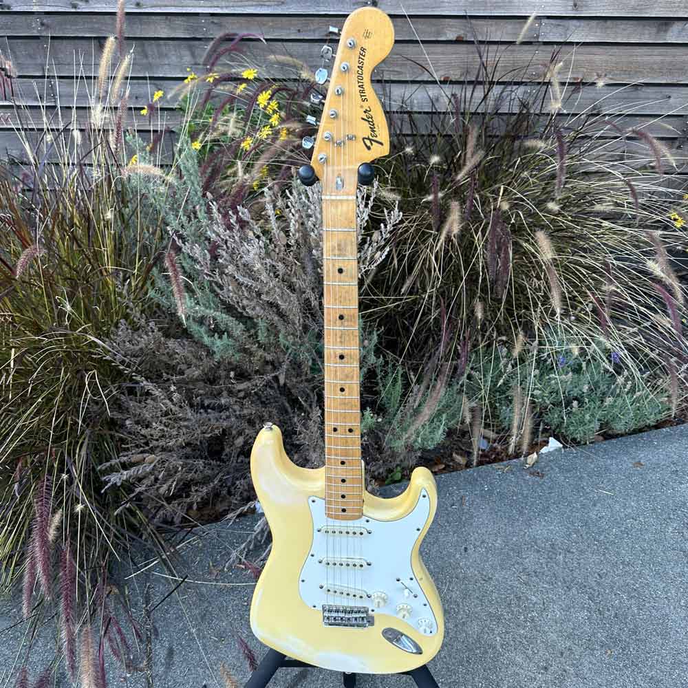 Fender 1974 Stratocaster Vintage Electric Guitar w/ Original Case - Olympic White (Pre-Owned)