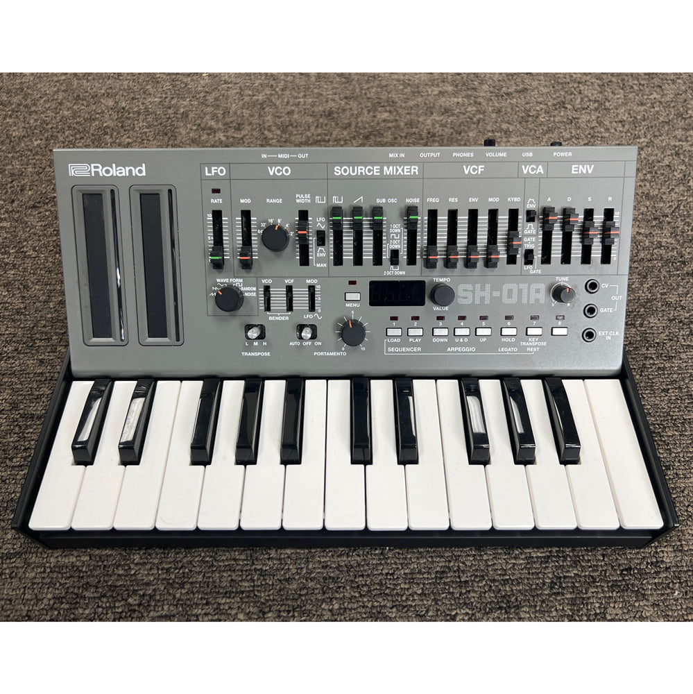 Roland SH01A w/K-25M (Pre-Owned)