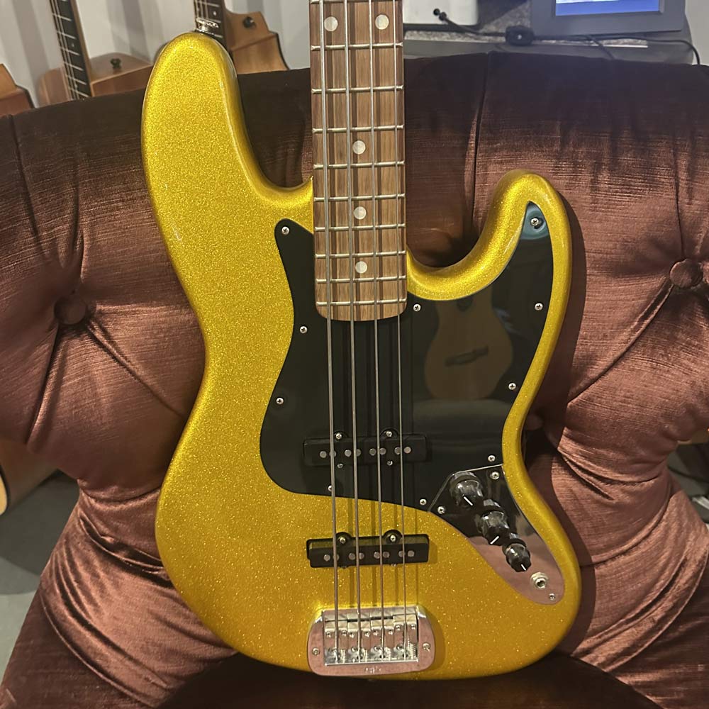 G&L Custom Build Jazz Bass w/ Case - Metallic Yukon Gold (Pre-Owned)