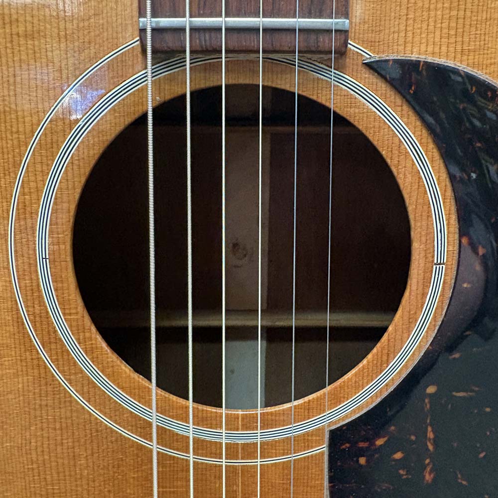 Gibson Vintage 1969 J50 Acoustic Guitar w/ Gig Bag (Pre-Owned)