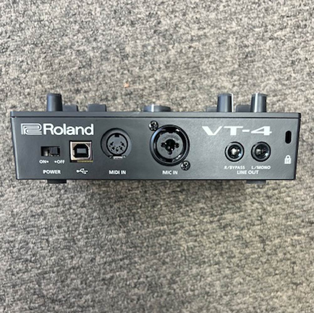Roland VT-4 Vocal Transformer Effects Processor (Pre-Owned)