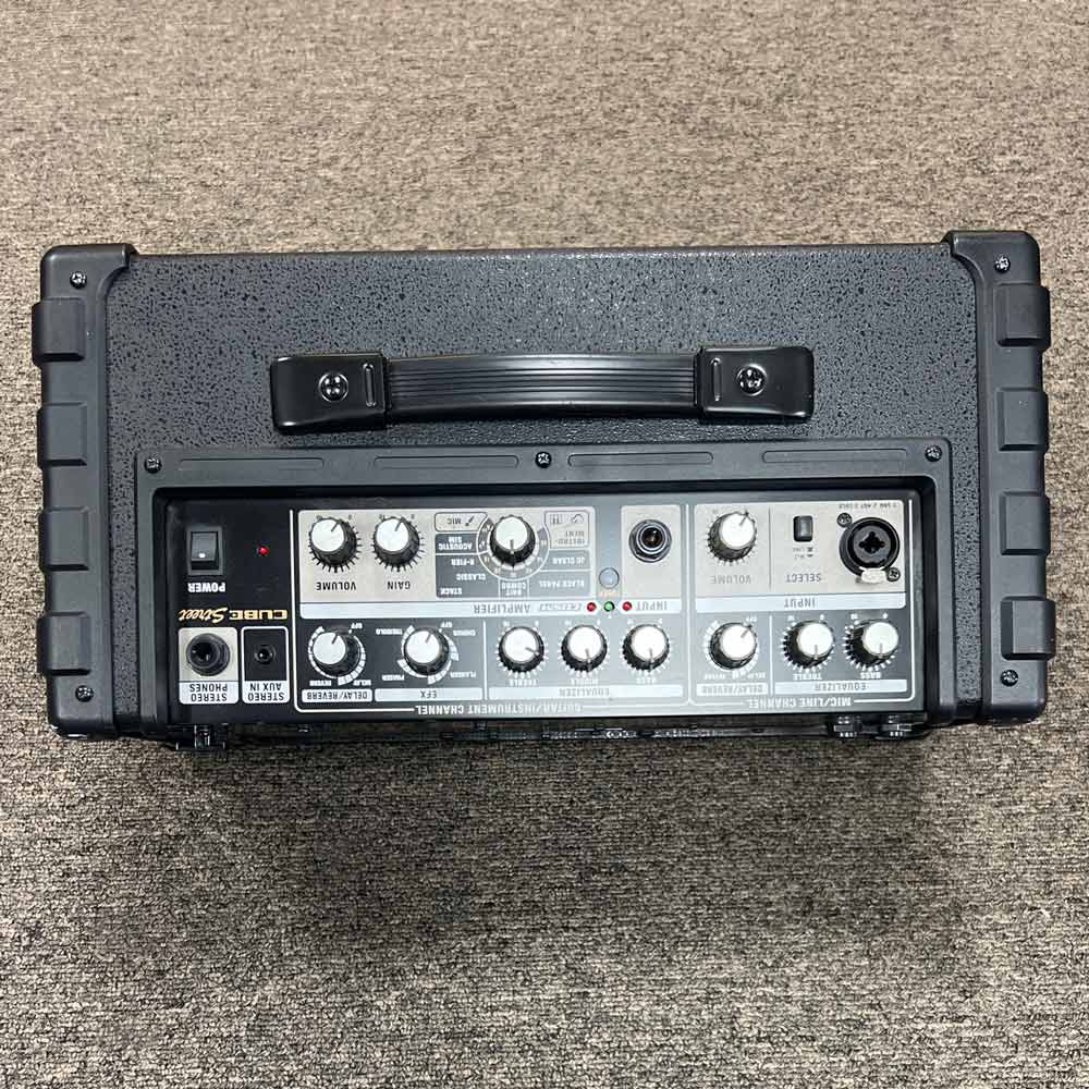 Roland Cube Street Battery-Powered Stereo Guitar and Mic Amplifier (Pre-Owned)