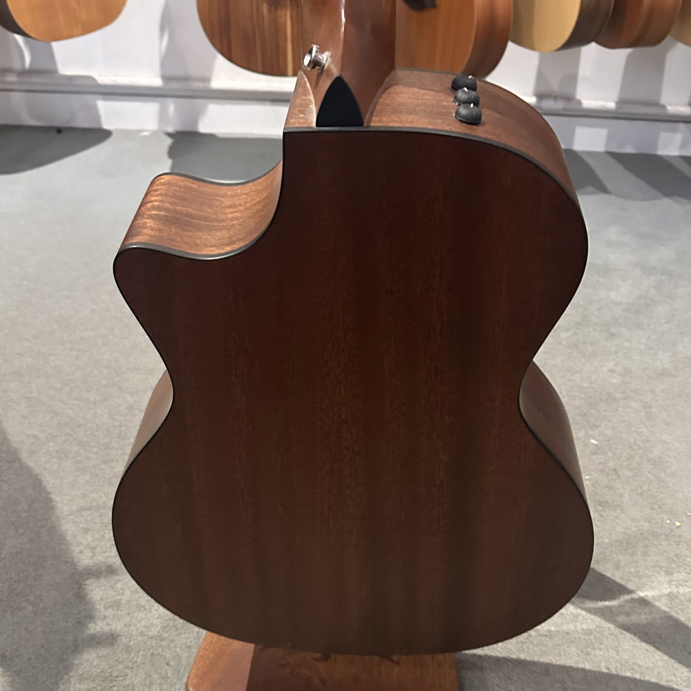 Taylor 354ce 12-String Acoustic-Electric Guitar w/ Case (Pre-Owned)