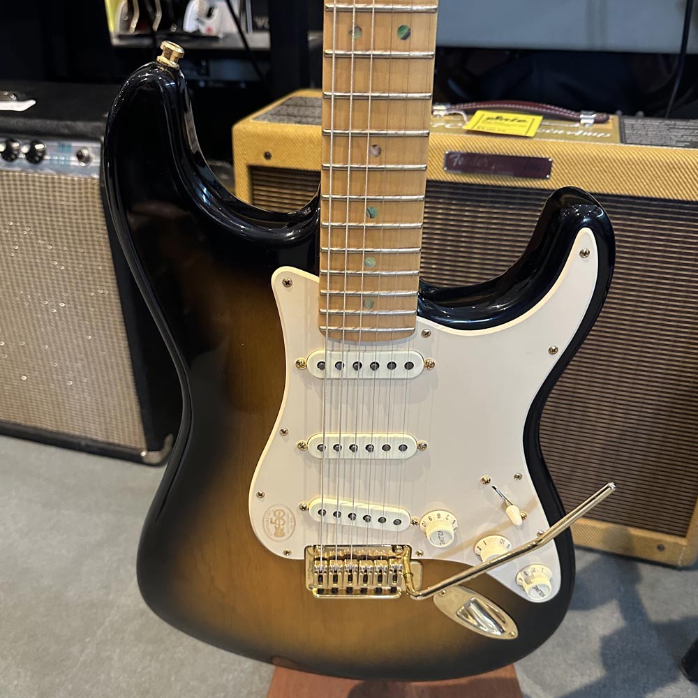 Fender 2004 50th Anniversary Stratocaster Electric Guitar w/ Case (Pre-Owned)