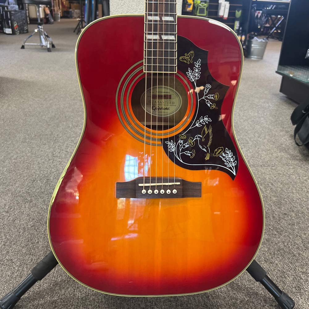 Epiphone Hummingbird Acoustic Guitar w/ Gig Bag - Heritage Cherry Sunburst (Pre-Owned)