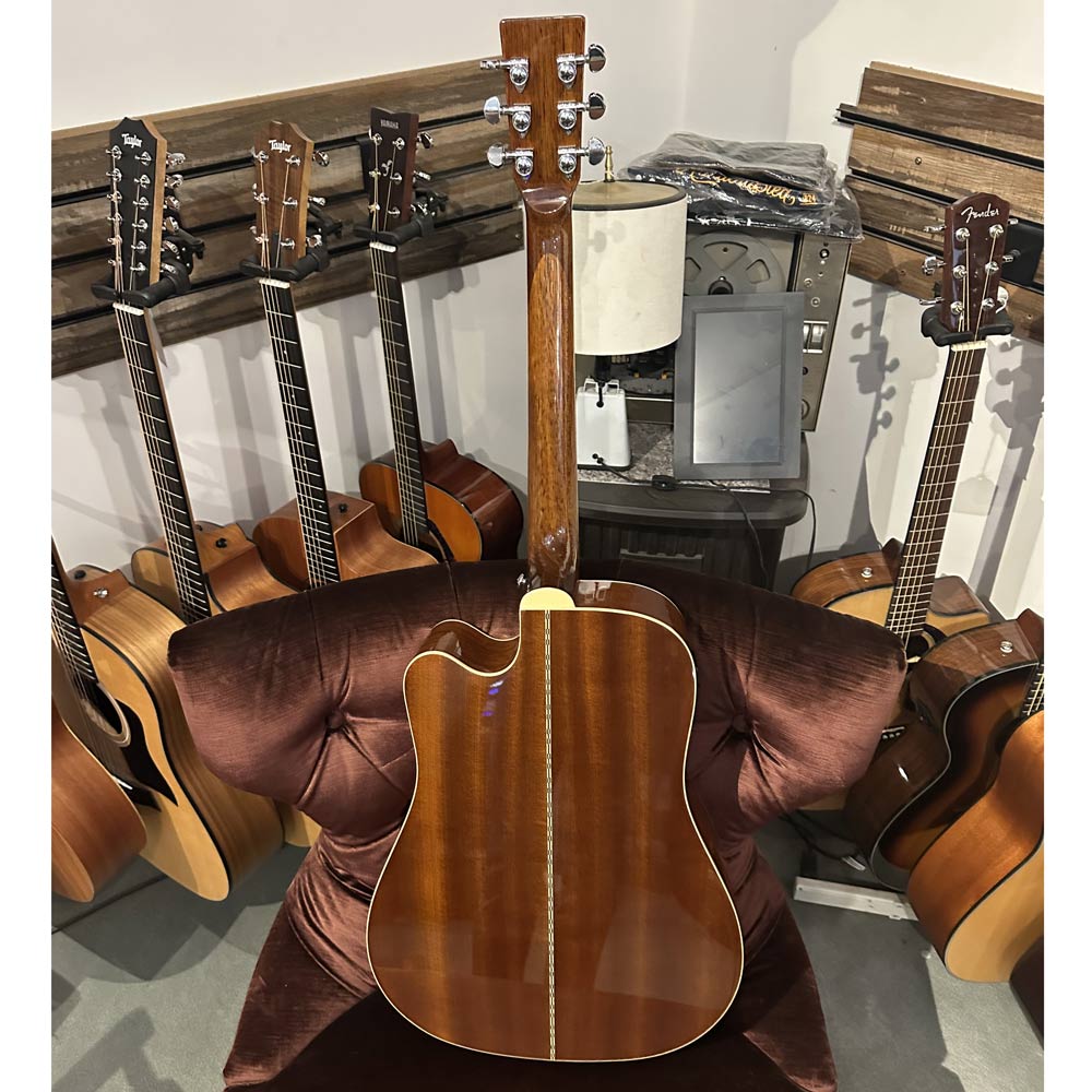 Zager Easy Play ZAD50CE Cutaway Acoustic-Electric Guitar w/ Case (Pre-Owned)