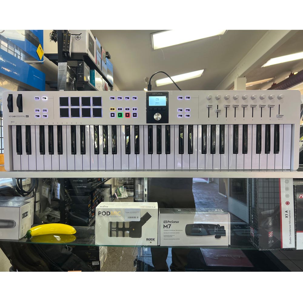 Arturia Keylab 61 Essential mk3 Universal MIDI Controller (Pre-Owned)
