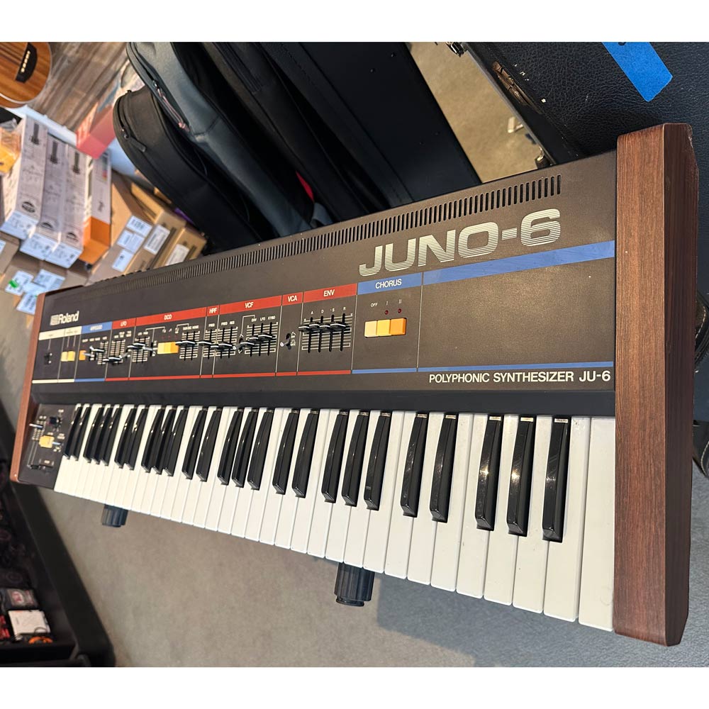 Roland JUNO-6 美品 Roland Vintage 80s Juno-6 61-Key Polyphonic Synthesizer (Pre-Owned