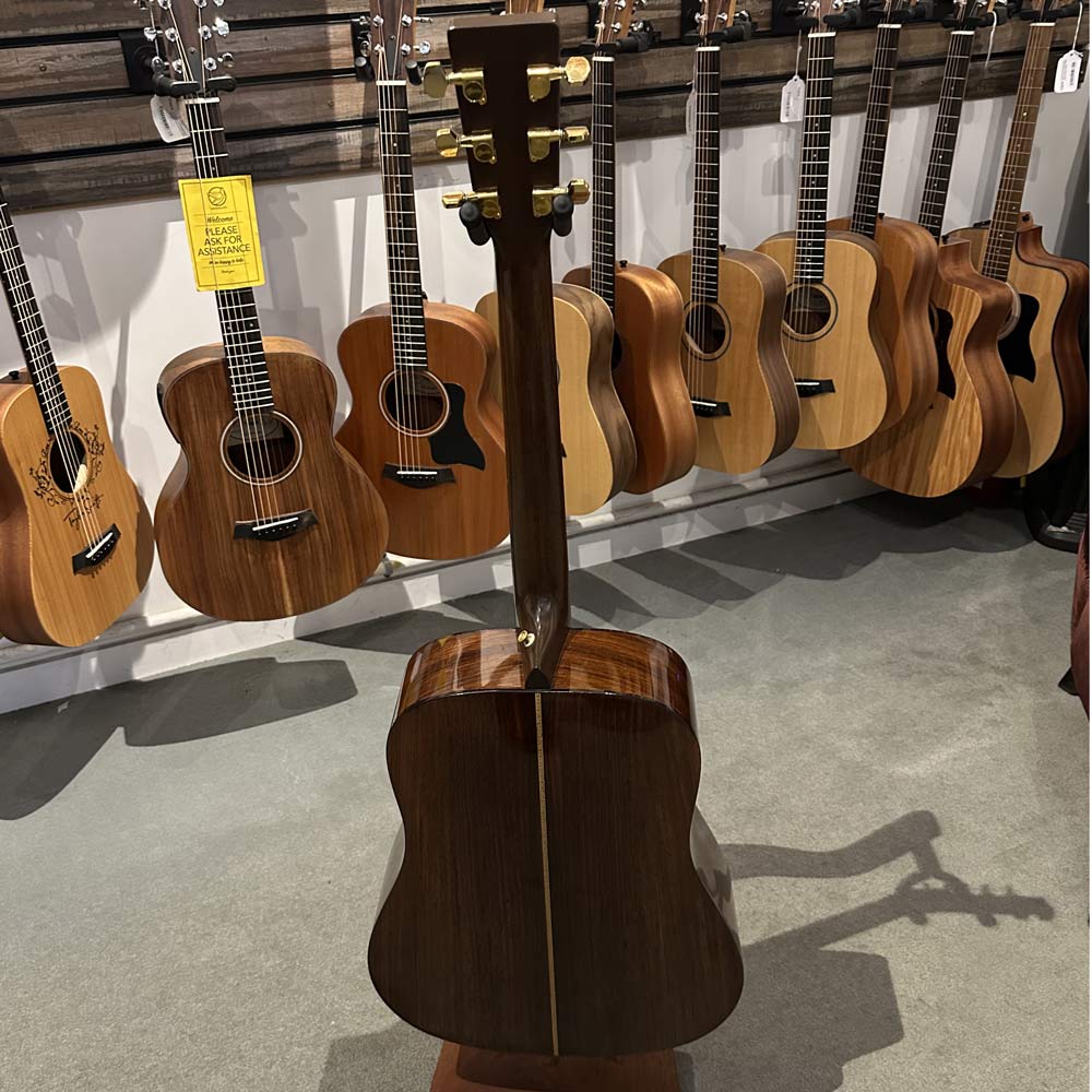 Martin 1997 SPD-16TR Limited Special Edition Dreadnought Acoustic Guitar w/ Case (Pre-Owned)