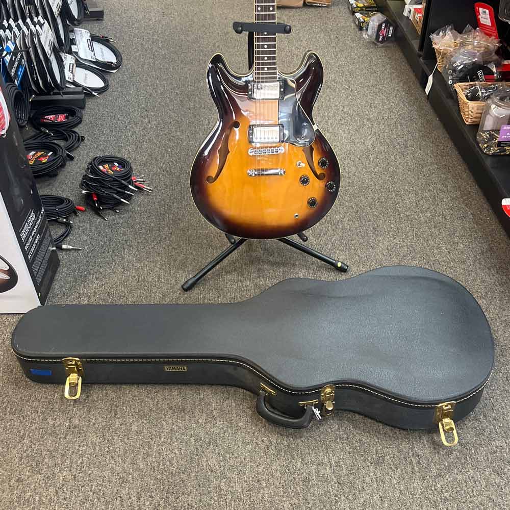 Yamaha SA1100 Super Axe Semi-Hollowbody Electric Guitar w/ Case (Pre-Owned)