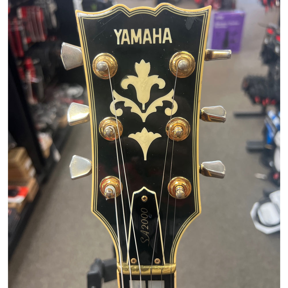 Yamaha SA2000 Semi-Hollowbody Electric Guitar w/ Case (Pre-Owned)