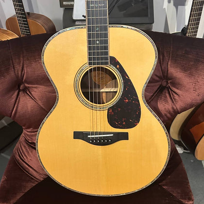 Yamaha LJ56 Custom ARE Concert Acoustic Guitar w/ Case (Pre-Owned)