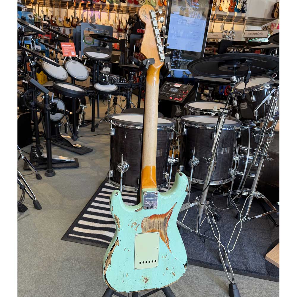 Fender Custom Shop Limited Edition '62 Strat Heavy Relic Surf Green over 3TS w/ Case (Pre-Owned)