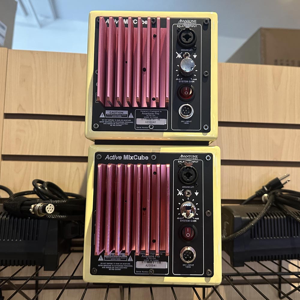 Avantone Pro MixCube Active Full-Range Mini Reference Monitor Speaker Pair w/ Stands (Pre-Owned)