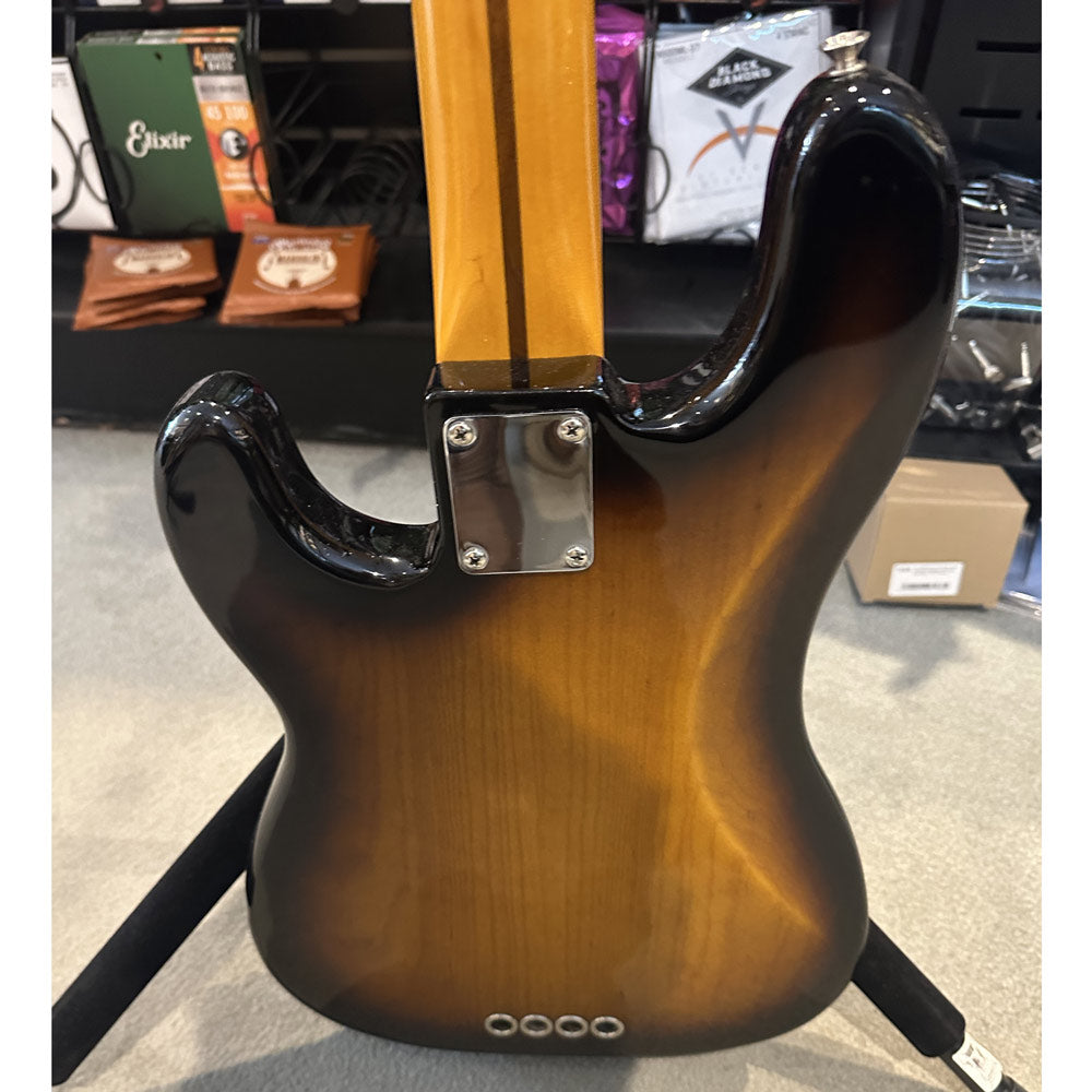 Fender American Vintage II 1954 Precision Bass Reissue w/ Case (Pre-Owned)
