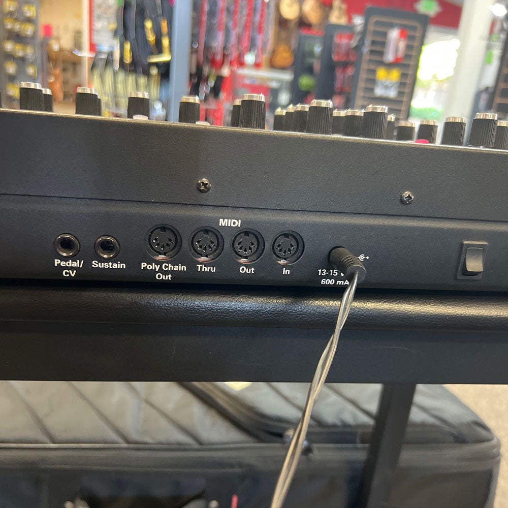 Dave Smith Prophet '08 PE 61-Key 8-Voice Polyphonic Analog Synthesizer w/ Gig Bag (Pre-Owned)