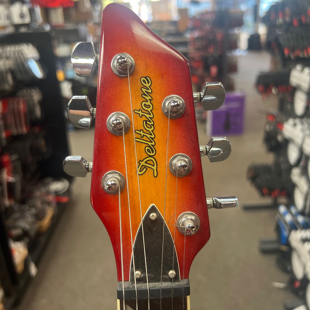 Deltatone HSS S-Style Electric Guitar w/ Case (Pre-Owned)