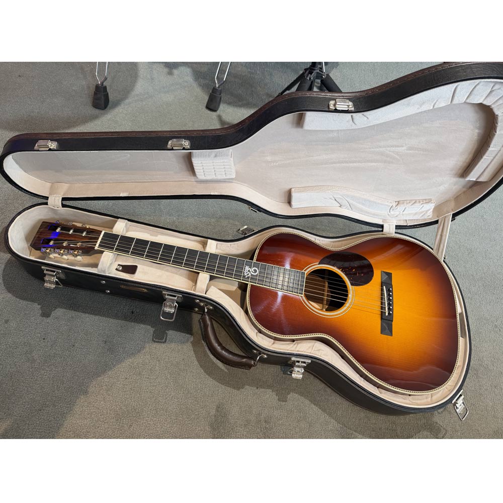 Santa Cruz H13 13-Fret Small Jumbo Acoustic Guitar w/ Case (Pre-Owned)