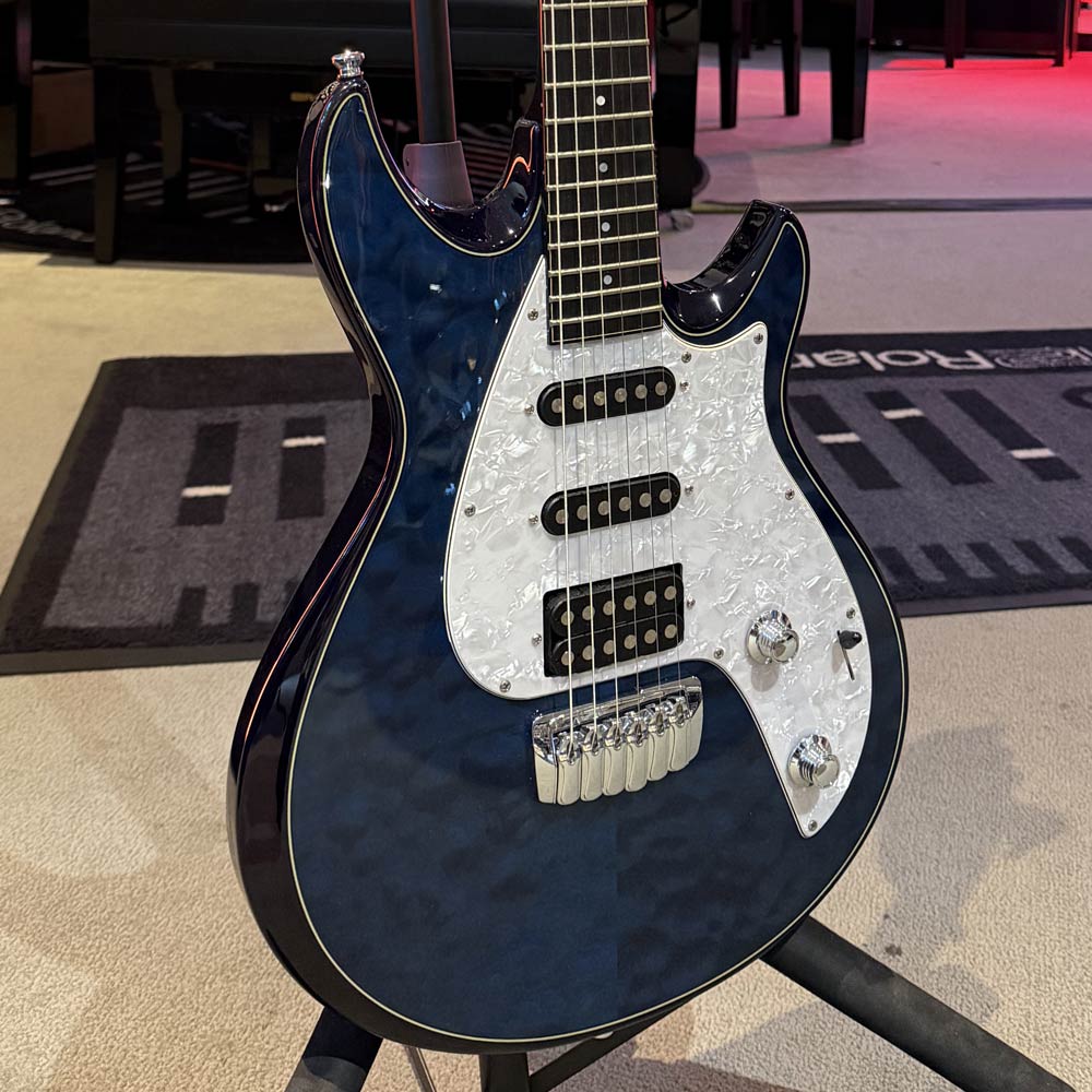 Taylor SolidBody SSH Electric Guitar w/ Deluxe Taylor Gig Bag - Trans Blue Quilt Top (Pre-Owned)