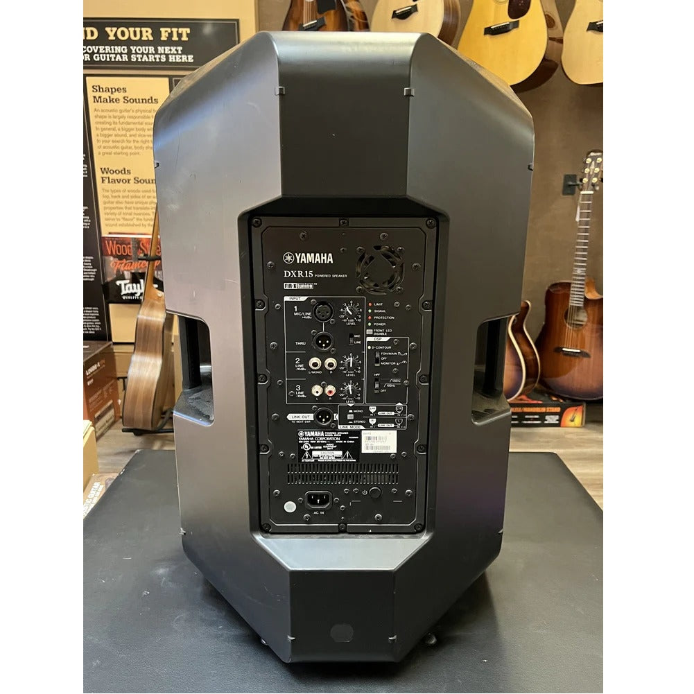 Rental - Yamaha DXR15 15 in. Powered Speaker – Bananas At Large