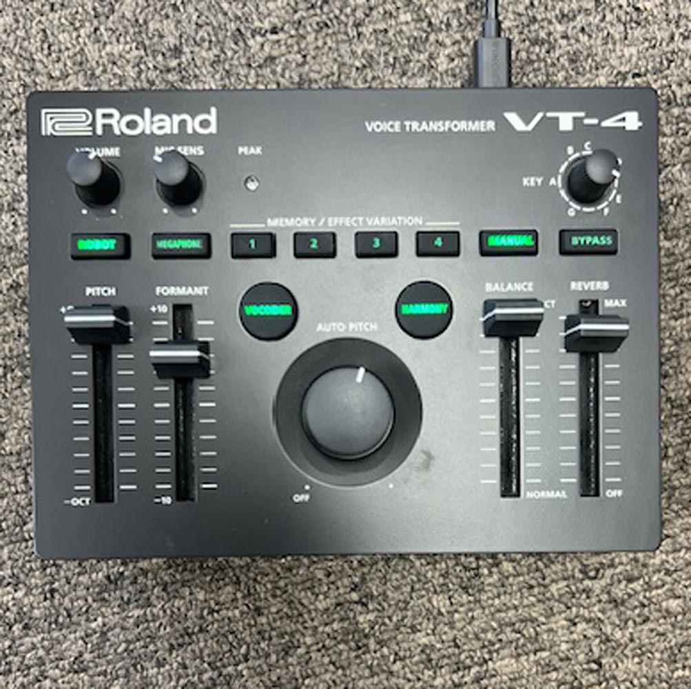 Roland VT-4 Vocal Transformer Effects Processor (Pre-Owned)