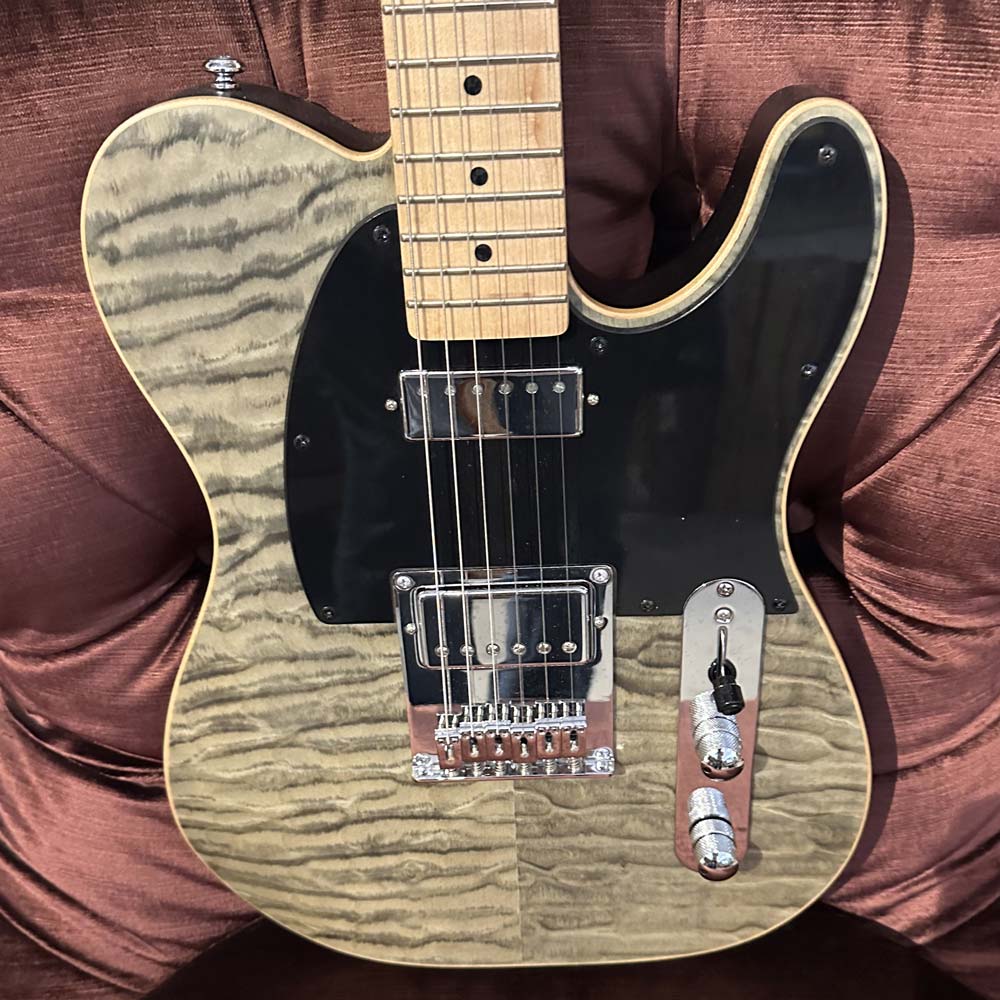 Michael Kelly Figured Maple Top T-Style Electric Guitar w/ Gig Bag (Pre-Owned)
