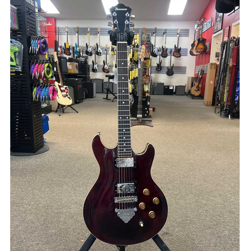 Ibanez CN100 Electric Guitar w/ Case (Pre-Owned)
