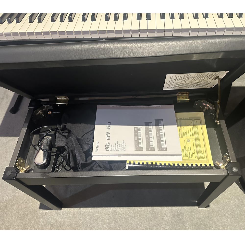 Roland FA-08 88-Note Music Workstation Keyboard Bundle (Pre-Owned)