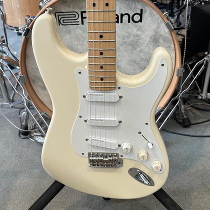 Fender 1996 Artist Series Eric Clapton Stratocaster Electric Guitar w/ Case - Olympic White (Pre-Owned)