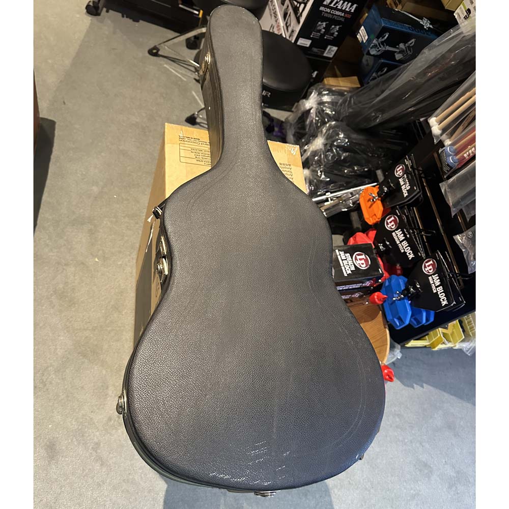Yairi and Son 1968 MIJ Model 600 Classical Guitar w/ Case (Pre-Owned)