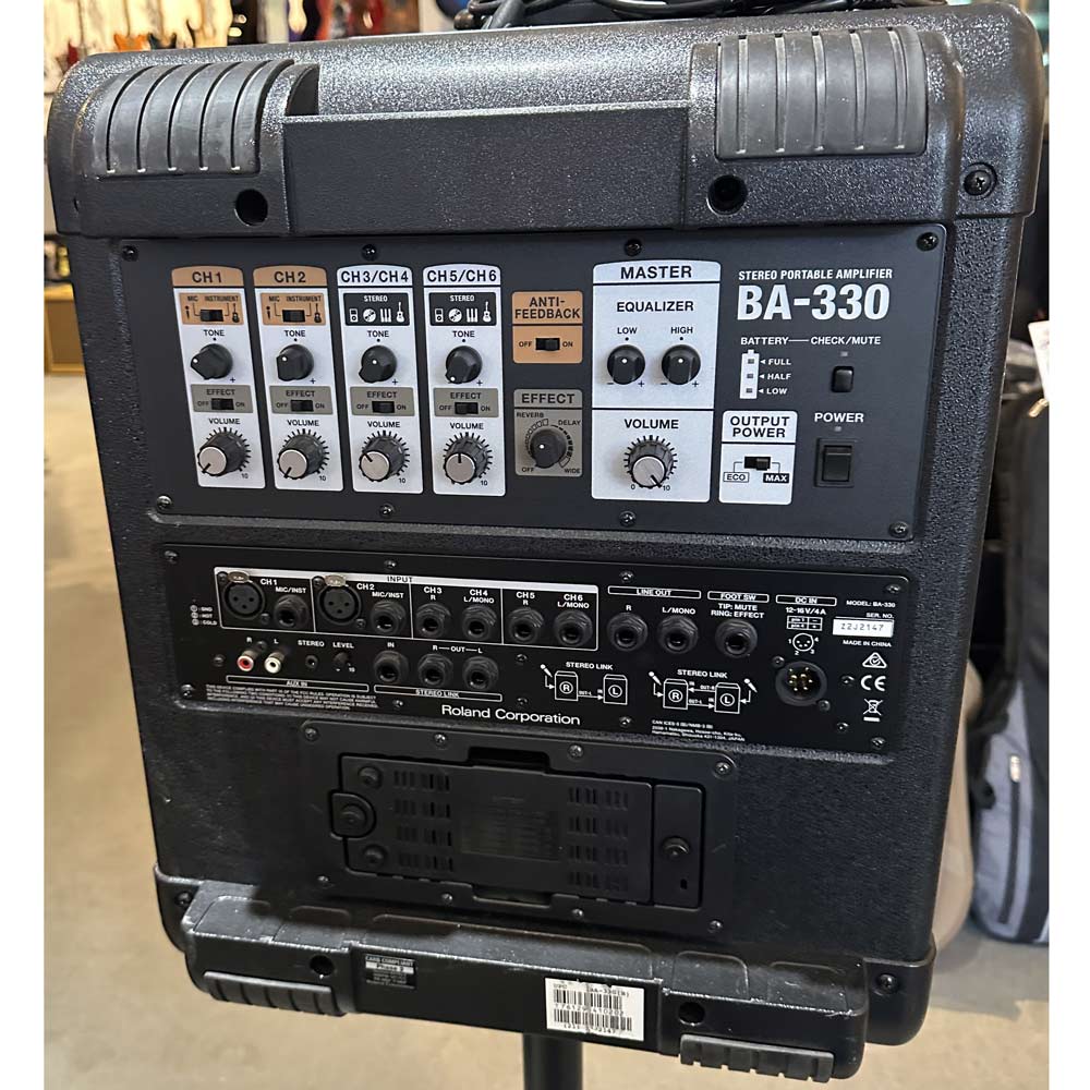 Roland BA-330 Portable Stereo Digital PA System w/ Stand (Pre-Owned)