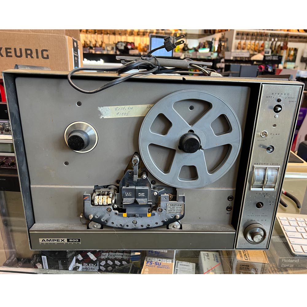 Ampex 800 Model 860 Solid State 1/4 in. Reel to Reel Tape Machine