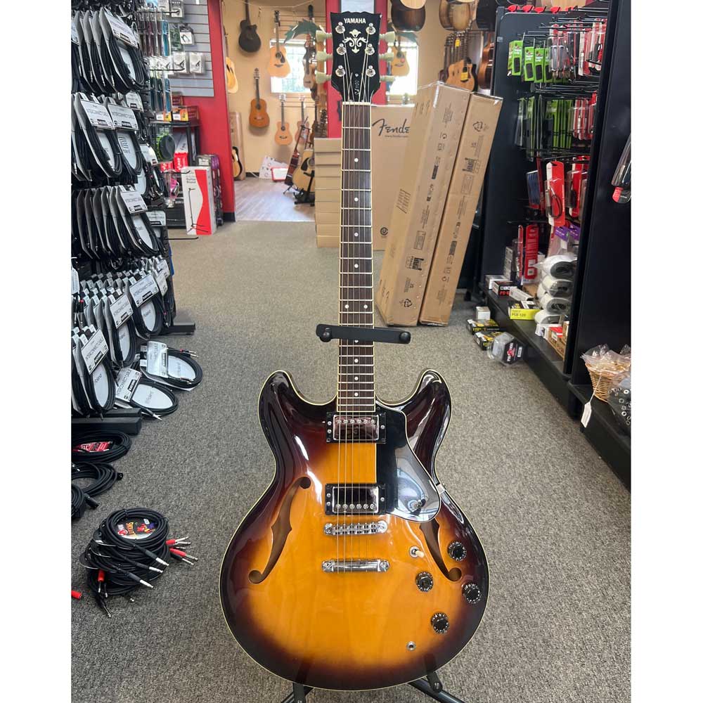 Yamaha SA1100 Super Axe Semi-Hollowbody Electric Guitar w/ Case (Pre-Owned)